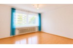 ***Komfortabel und bezahlbar wohnen – 3-Zimmer-Wohnung im Erbbaurecht*** - Erdgeschoßwohnung Karlsfeld | Angebot:26801257