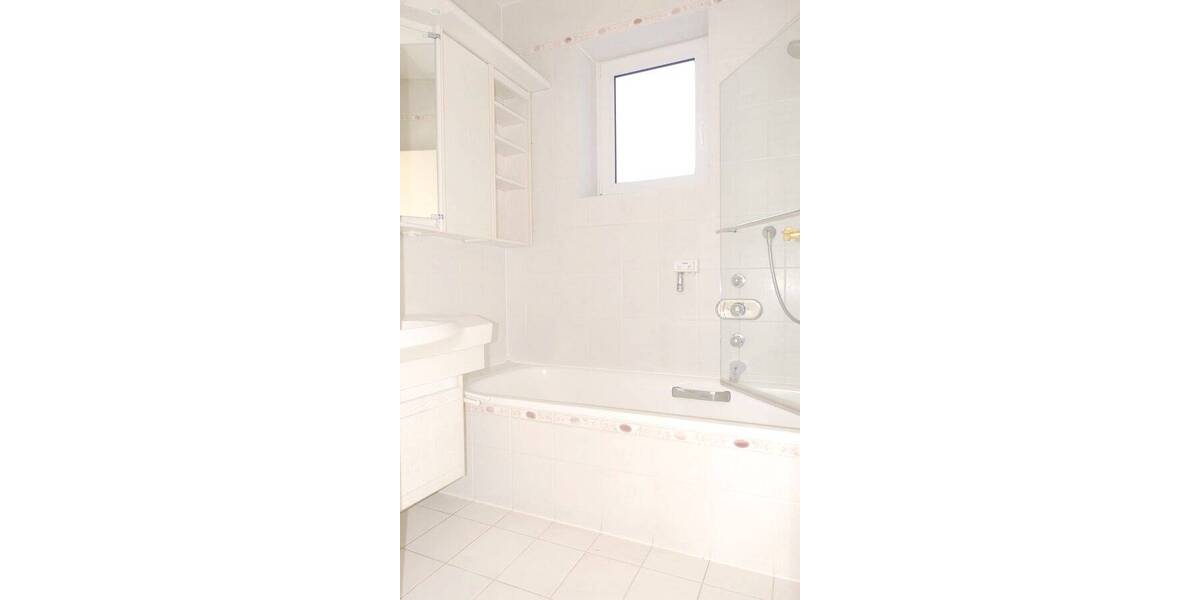 Bungalow Ismaning - 4 Zimmer, 100 m&sup2;, 1.190.000&euro; | Angebot:23986887