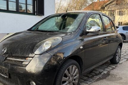 Nissan Micra 253.000 km 1.290 &euro; Oberhaching 82041
