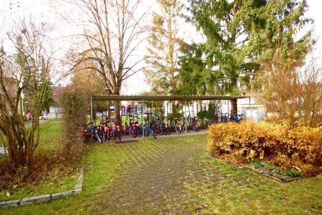 Zentral gelegene 1-Zi.-Whg. mit nahe gelegenen Einkaufsmöglichkeiten und einer hervorragenden Infrastruktur! 1 zimmer