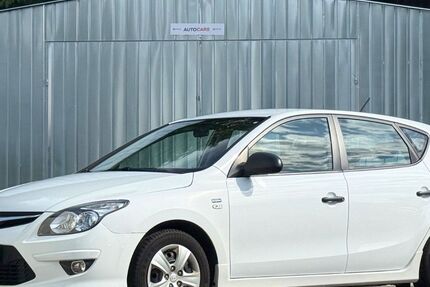 Hyundai i30 177.000 km 2.990 &euro; München 81243