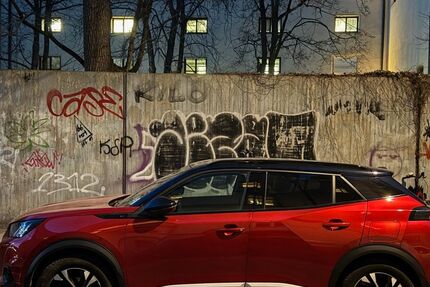 Peugeot 2008 58.000 km 17.500 &euro; München 80539