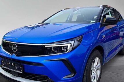 Opel Grandland (X) 55.540 km 25.880 &euro; Gröbenzell 82194