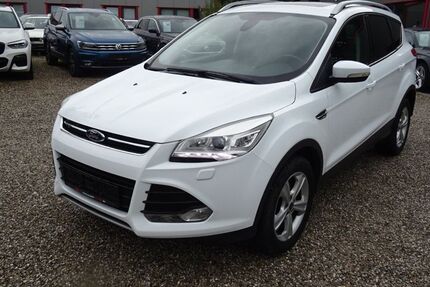 Ford Kuga 221.358 km 6.990 € Ismaning 85737