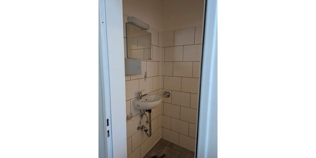 Gewerbeobjekt Germering-Unterpfaffenhofen Unterpfaffenhofen - 260.000&euro; | Angebot:25799273