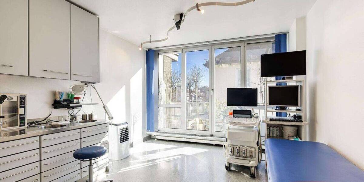 Gewerbeobjekt München Neuhausen-Nymphenburg - 6 Zimmer, 127 m&sup2;, 1.198.000&euro; | Angebot:26188319