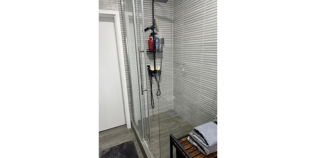 Etagenwohnung Puchheim - 2 Zimmer, 64 m&sup2;, 1.650&euro; | Angebot:25512585