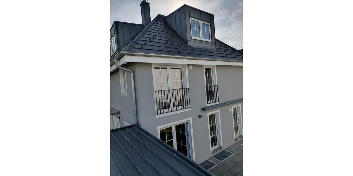 Tolles Walmdach-DHH in Gilching 7 zimmer