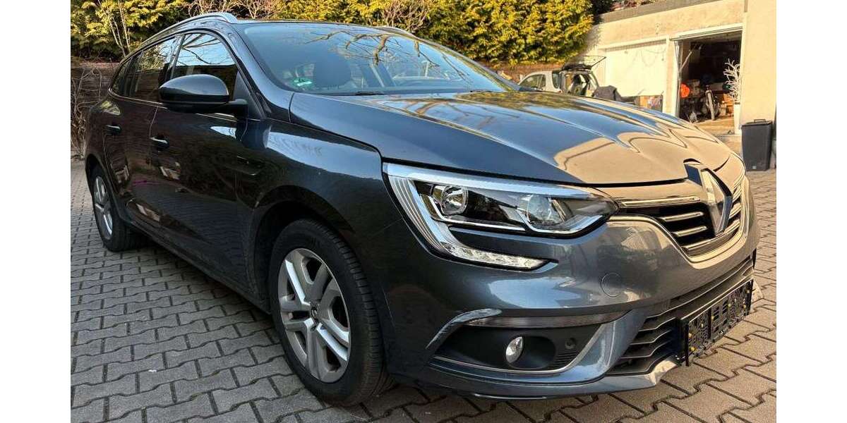 Renault Megane 124.600 km 8.750 &euro; Puchheim 82178
