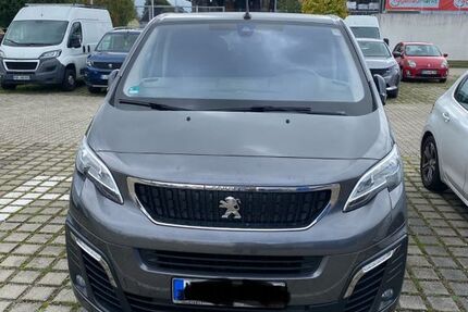 Peugeot Traveller 181.000 km 16.000 &euro; Fürstenfeldbruck 82256