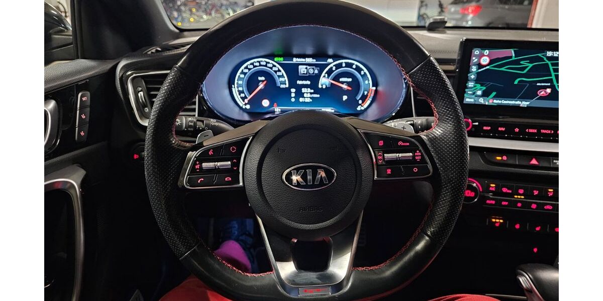 Kia pro ceed / ProCeed 83.600 km 20.000 &euro; Haar 85540