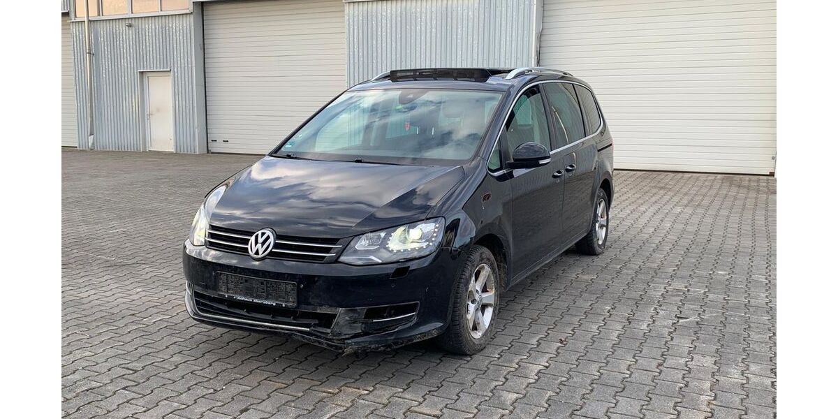 VW Sharan 214.018 km 7.690 &euro; München 81243