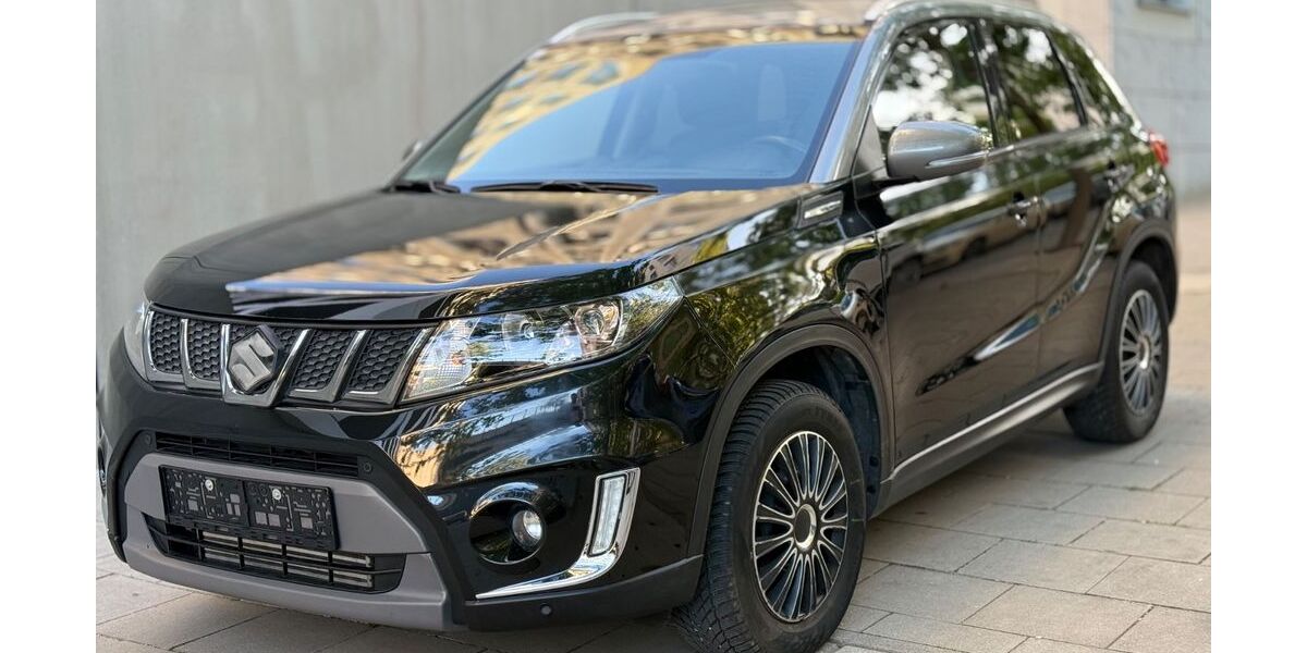 Suzuki Vitara 122.342 km 11.400 &euro; München 80639
