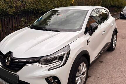 Renault Captur 19.000 km 19.900 € München 81737