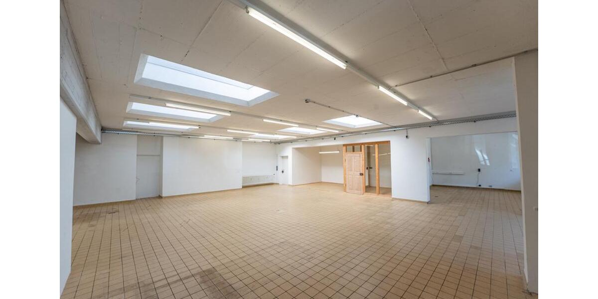 Gewerbeobjekt Poing - 2.080&euro; | Angebot:25149275