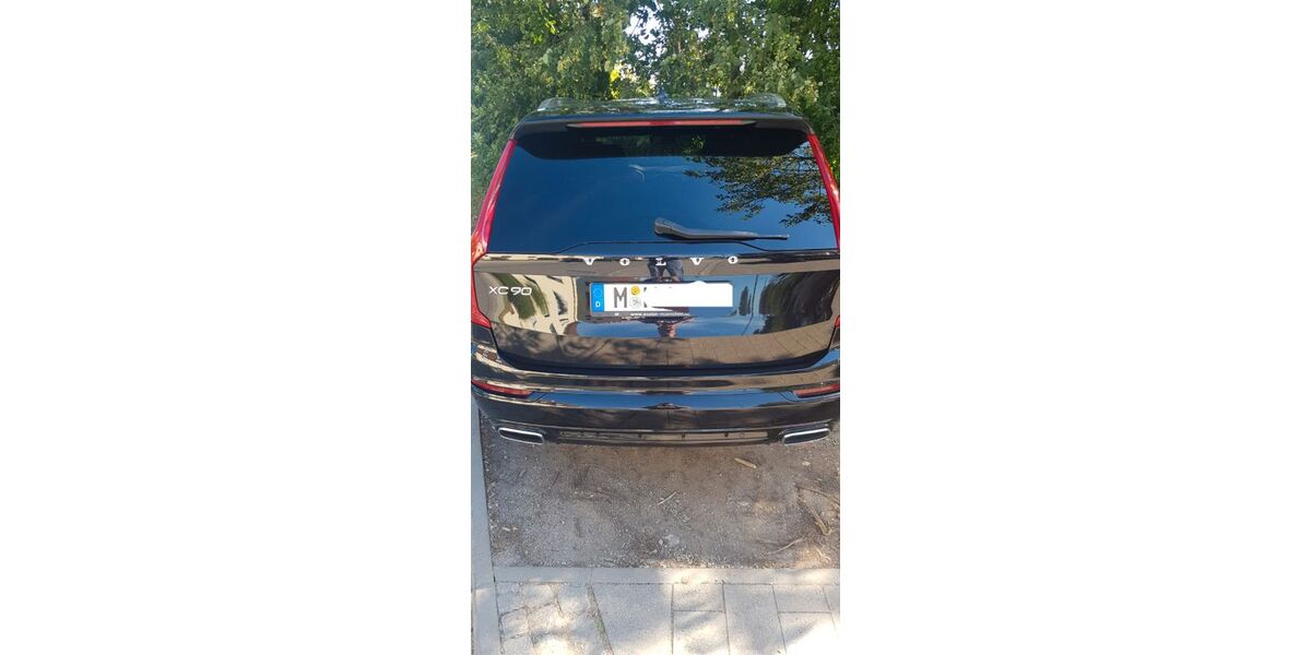 Volvo XC90 186.000 km 24.200 &euro; Germering 82110