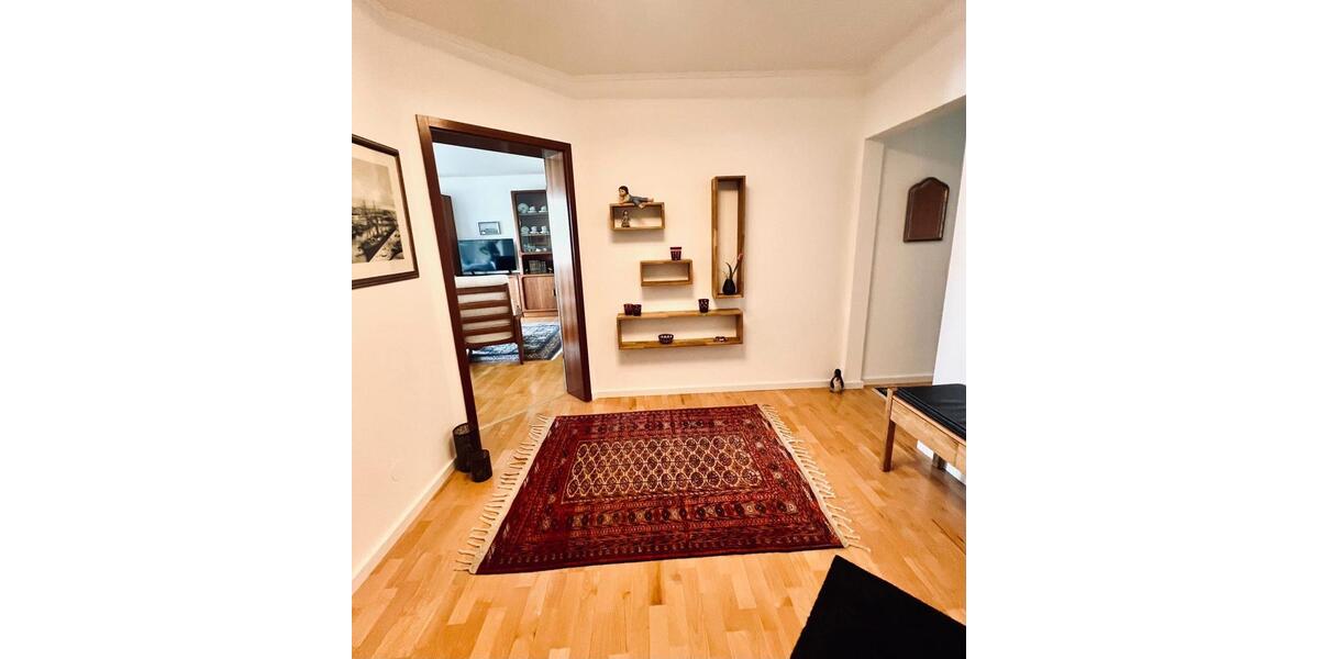 Dachgeschoßwohnung Zorneding - 3 Zimmer, 92 m&sup2;, 549.000&euro; | Angebot:27281911