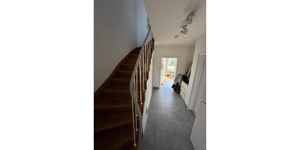 Reihenhaus Anzing - 5 Zimmer, 100 m&sup2;, 1.600&euro; | Angebot:26357113