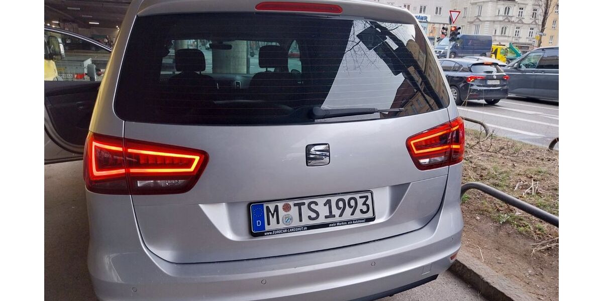 Seat Alhambra 124.024 km 17.000 &euro; München 80339