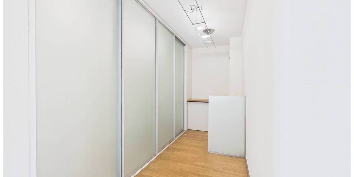 Gewerbeobjekt München Maxvorstadt - 4 Zimmer, 99 m&sup2;, 1.286.000&euro; | Angebot:25699175