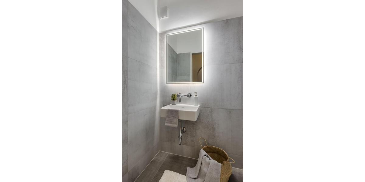 Erdgeschoßwohnung München Thalkirchen-Obersendling-Forstenried-Fürstenried-S - 3 Zimmer, 120 m&sup2;, 2.830&euro; | Angebot:25450963