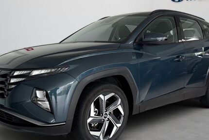 Hyundai TUCSON 17.000 km 29.980 € München 80807