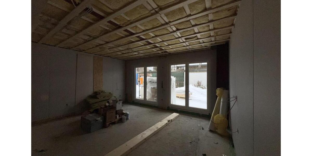 Exklusives Neubau-Reihenmittelhaus – Erstbezug in Kirchseeon vom Eigentümer 6 zimmer