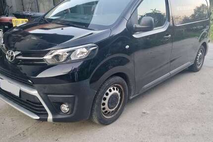 Toyota Proace 47.700 km 14.999 € München 81377