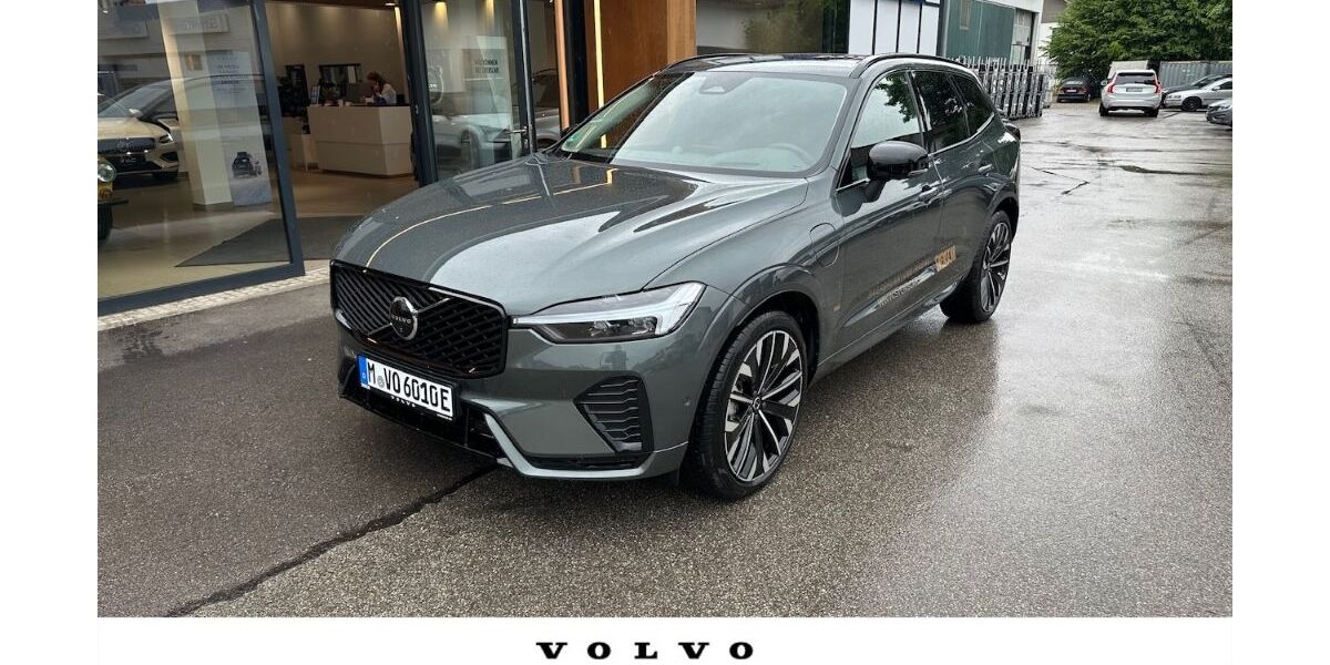 Volvo XC60 14.990 km 73.999 &euro; Baierbrunn 82065