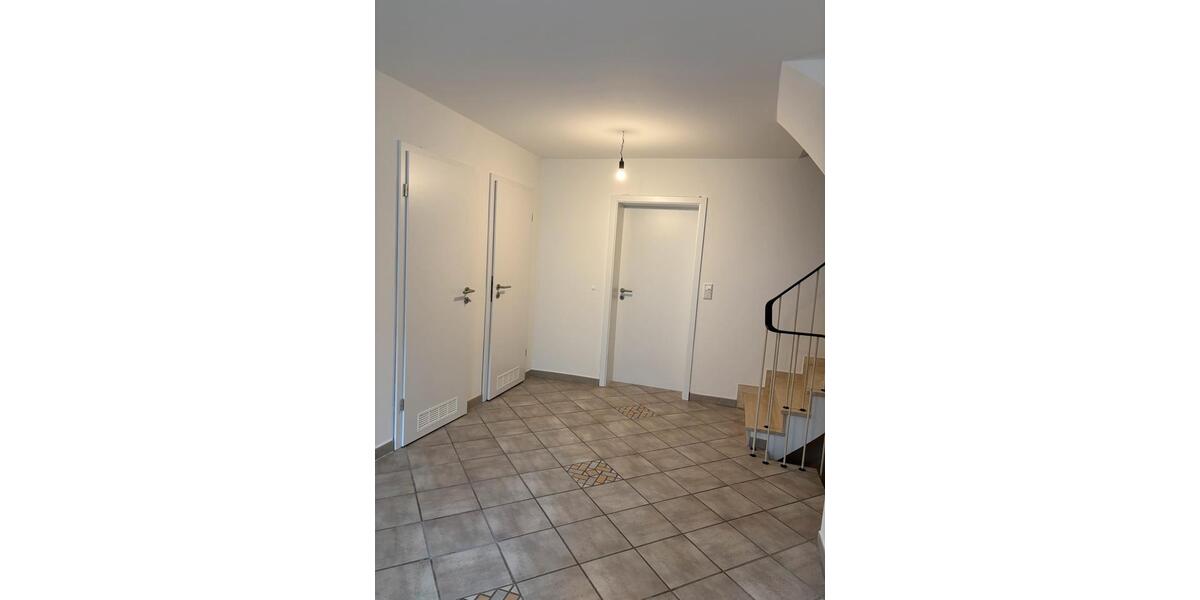 Reihenhaus München Messestadt Riem - 7 Zimmer, 160 m&sup2;, 3.209&euro; | Angebot:25778496