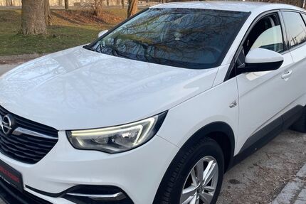 Opel Grandland (X) 120.411 km 10.400 &euro; Eching 85386