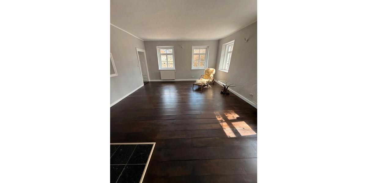 Erdgeschoßwohnung Starnberg - 4 Zimmer, 160 m&sup2;, 885.000&euro; | Angebot:26489355