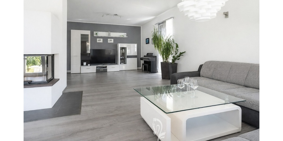 Modernes Architektenhaus mit A+ Energieeffizienz und großzügigem Raumangebot - Einfamilienhaus Ebersberg | Angebot:26992684