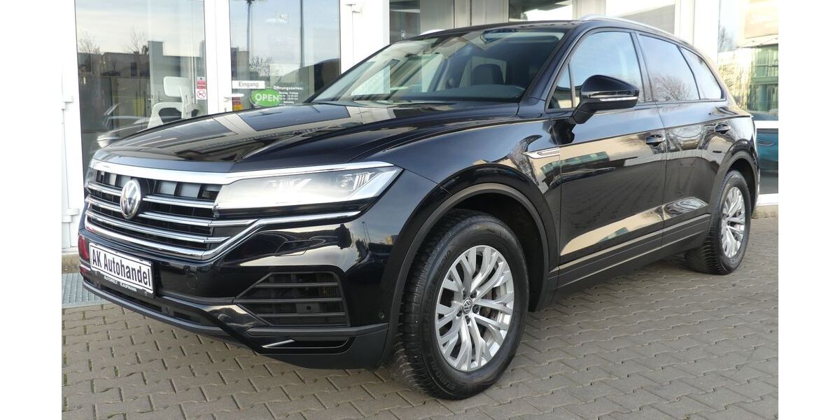 VW Touareg 126.839 km 31.890 &euro; München 80687