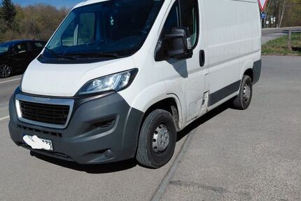 Peugeot Boxer 301.000 km 4.900 &euro; München 80999
