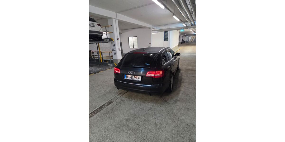 Audi A6 242.000 km 3.990 &euro; München 81245