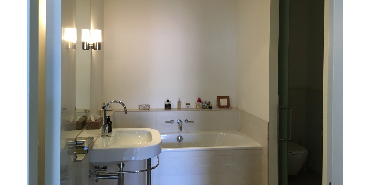 Zentral in München: moderne Wohnung im alten Hof in Erbpacht - Etagenwohnung München Altstadt-Lehel | Angebot:26110086