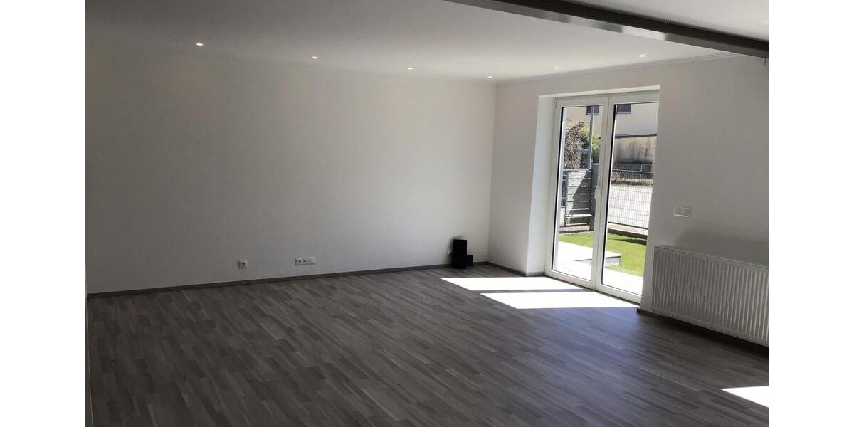 Einfamilienhaus Kirchseeon - 3 Zimmer, 240 m&sup2;, 945.000&euro; | Angebot:26386893