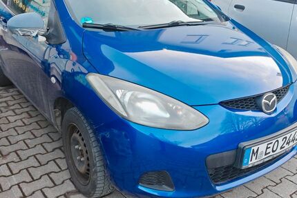 Mazda 2 299.000 km 750 &euro; Unterhaching 82008