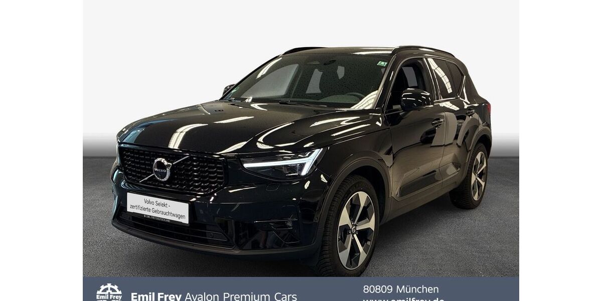 Volvo XC40 25.964 km 32.479 &euro; München 80809