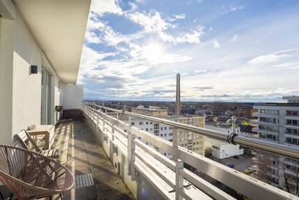 MGF-Group: 2-Zimmer Penthousewohnung in Oberschleißheim mit schöner Dachterrasse. 2 zimmer