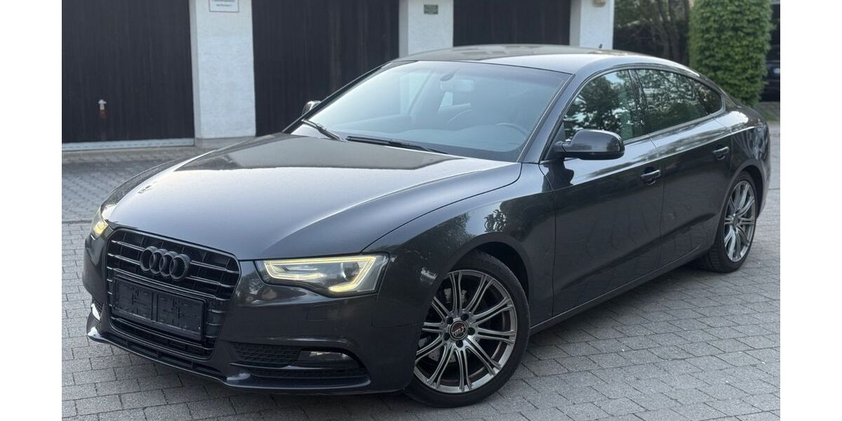 Audi A5 243.000 km 9.700 &euro; München 81829