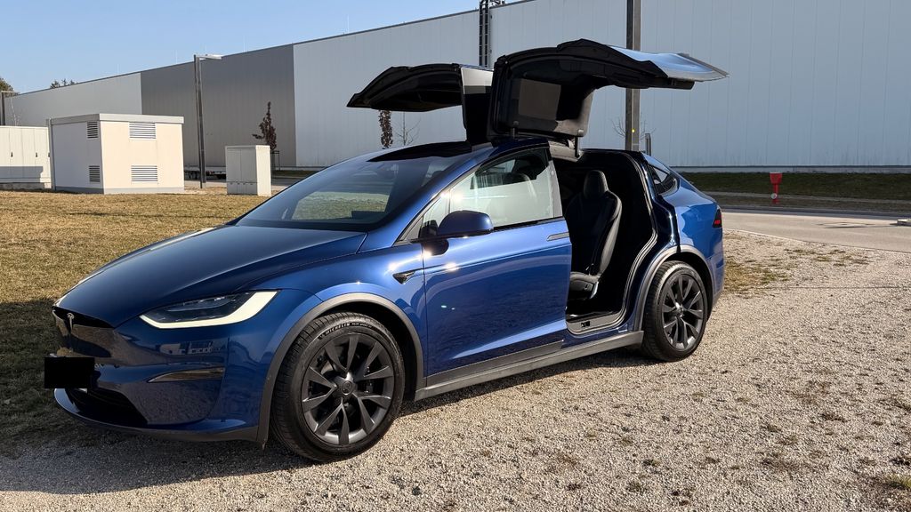 Tesla Model X 61.500 km 71.900 &euro; Gauting 82131