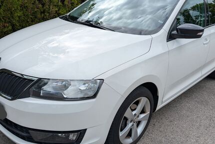 Skoda Rapid 114.000 km 6.900 &euro; München 81547