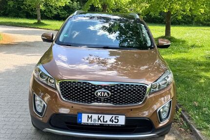Kia Sorento 175.000 km 14.500 &euro; Haar 85540