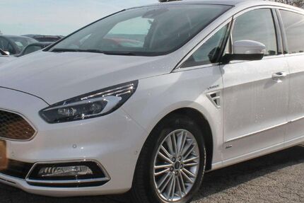 Ford S-Max 121.165 km 18.990 &euro; Holzkirchen bei München 83607