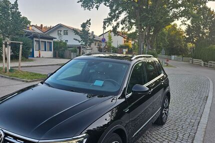 VW Tiguan 96.800 km 22.400 &euro; Gilching 82205