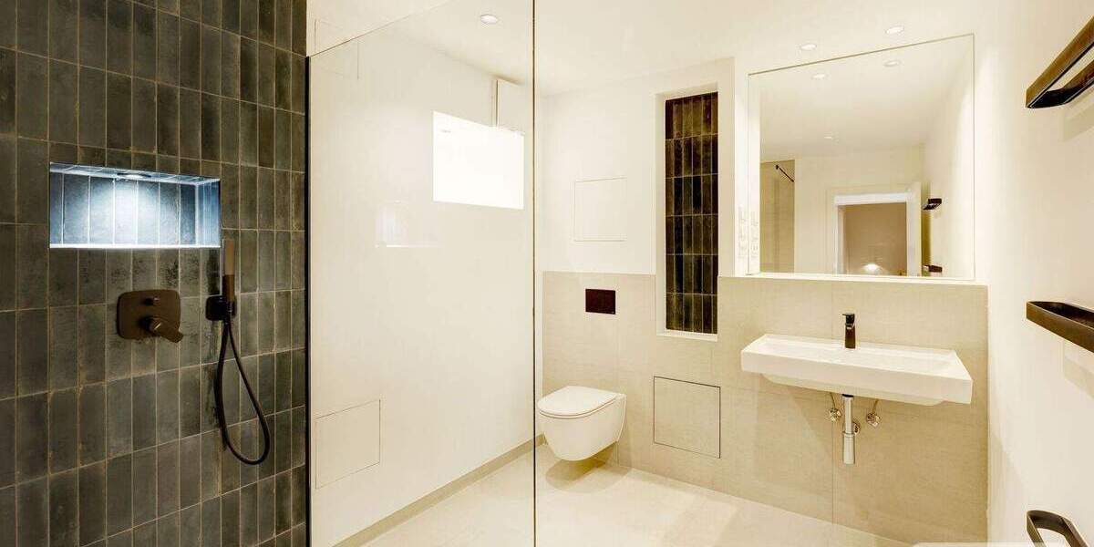 Neubau in Bestand: 135 m² Stadthaus (A+) mit Wärmepumpe,PV und Terrasse in Sendling 4 zimmer