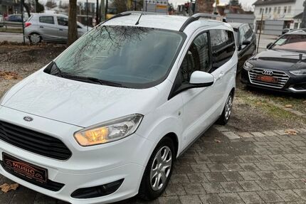 Ford Tourneo Courier 162.361 km 7.950 € München 81243