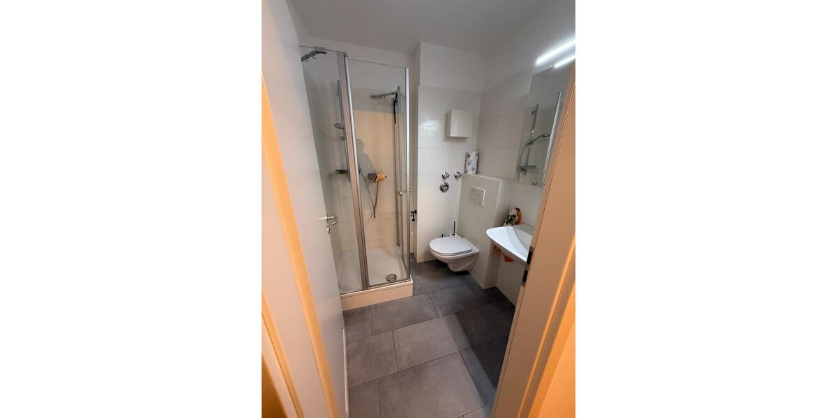 Dachgeschoßwohnung Höhenkirchen-Siegertsbrunn Siegertsbrunn - 2 Zimmer, 40 m&sup2;, 270.000&euro; | Angebot:24847441